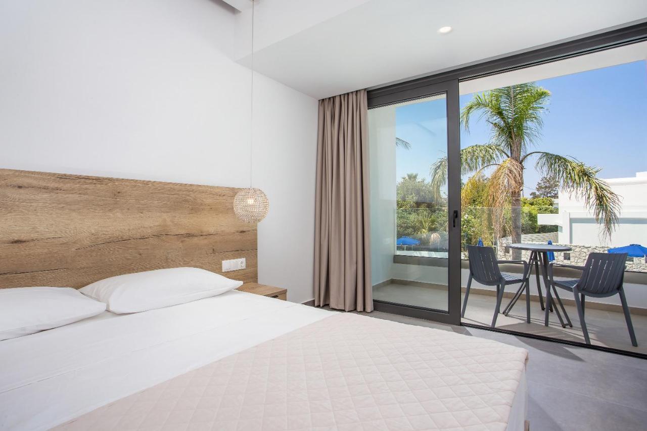 פליראקי Moscha Hotel מראה חיצוני תמונה