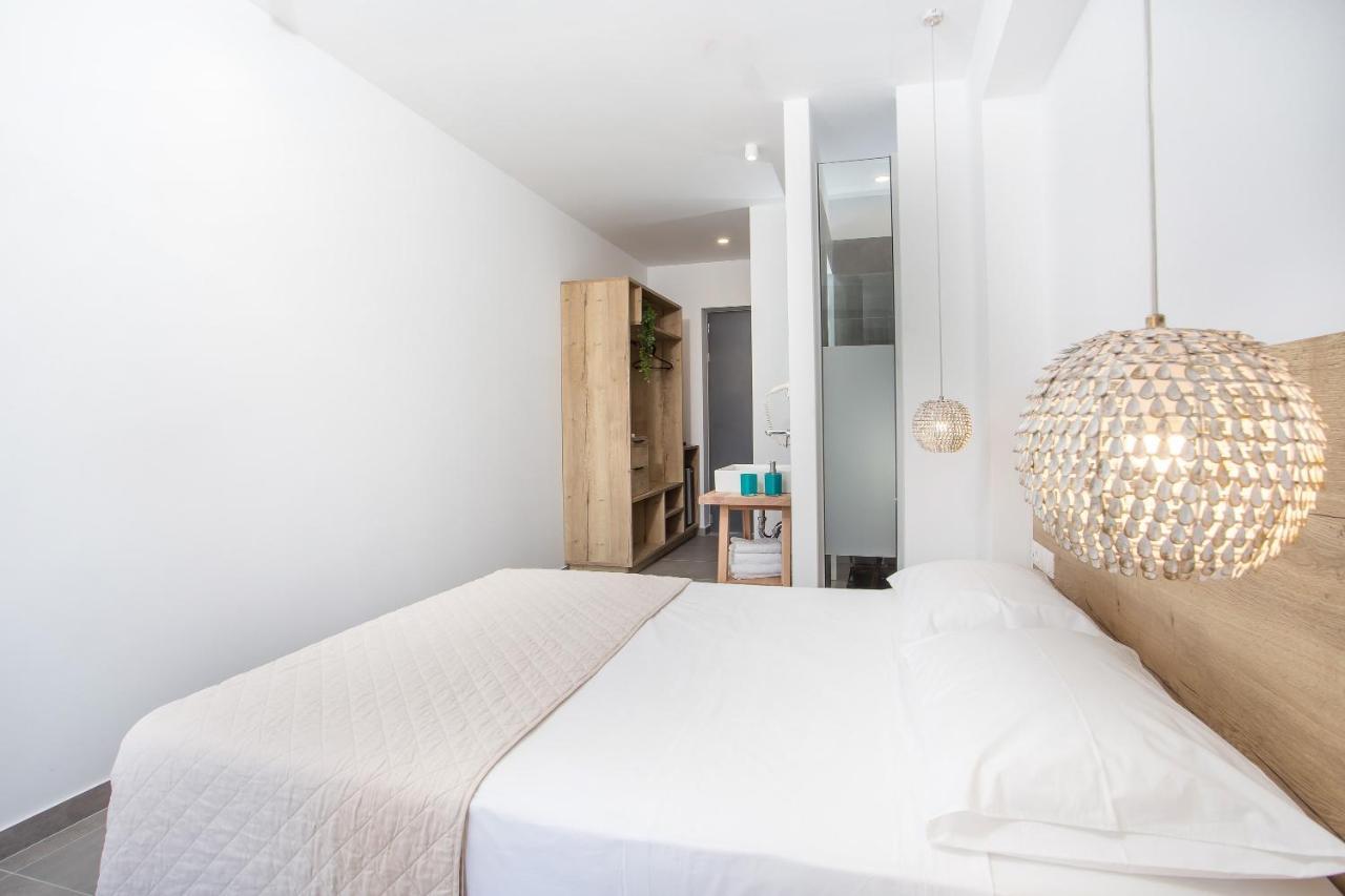 פליראקי Moscha Hotel מראה חיצוני תמונה
