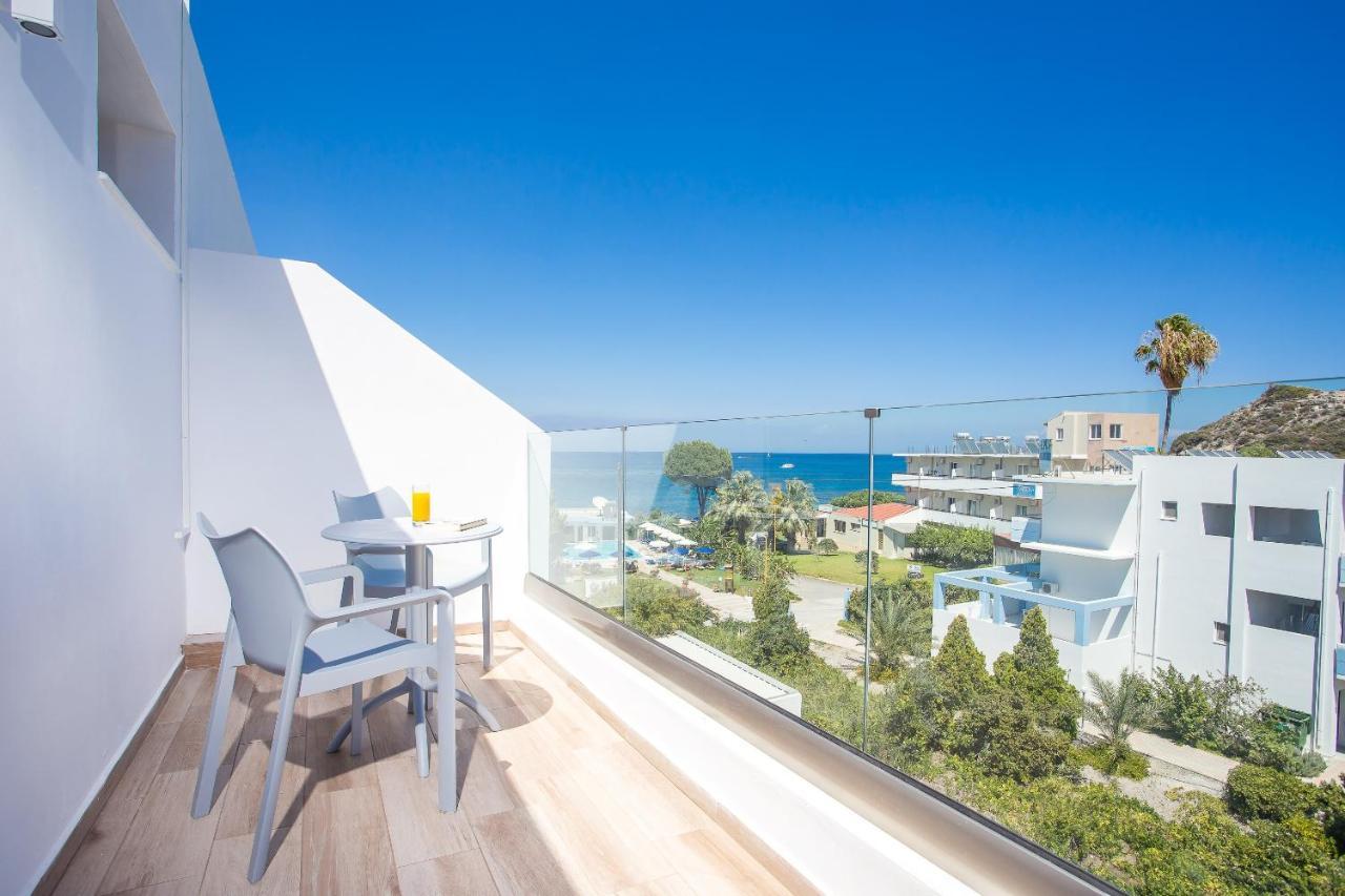 פליראקי Moscha Hotel מראה חיצוני תמונה