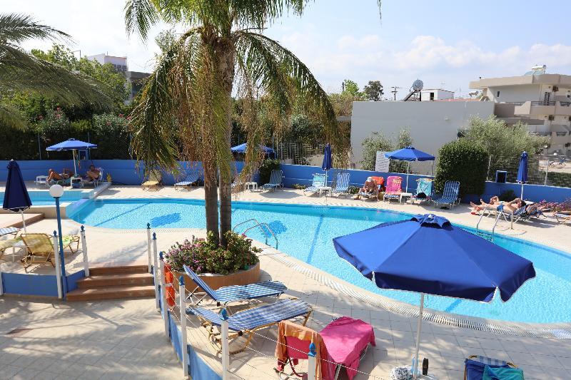 פליראקי Moscha Hotel מראה חיצוני תמונה